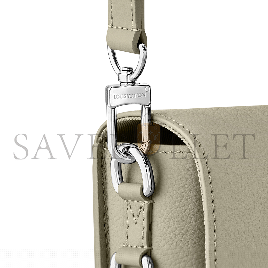 l**is V*t*n fastline wearable wallet m82281 (17.3*12*7cm)